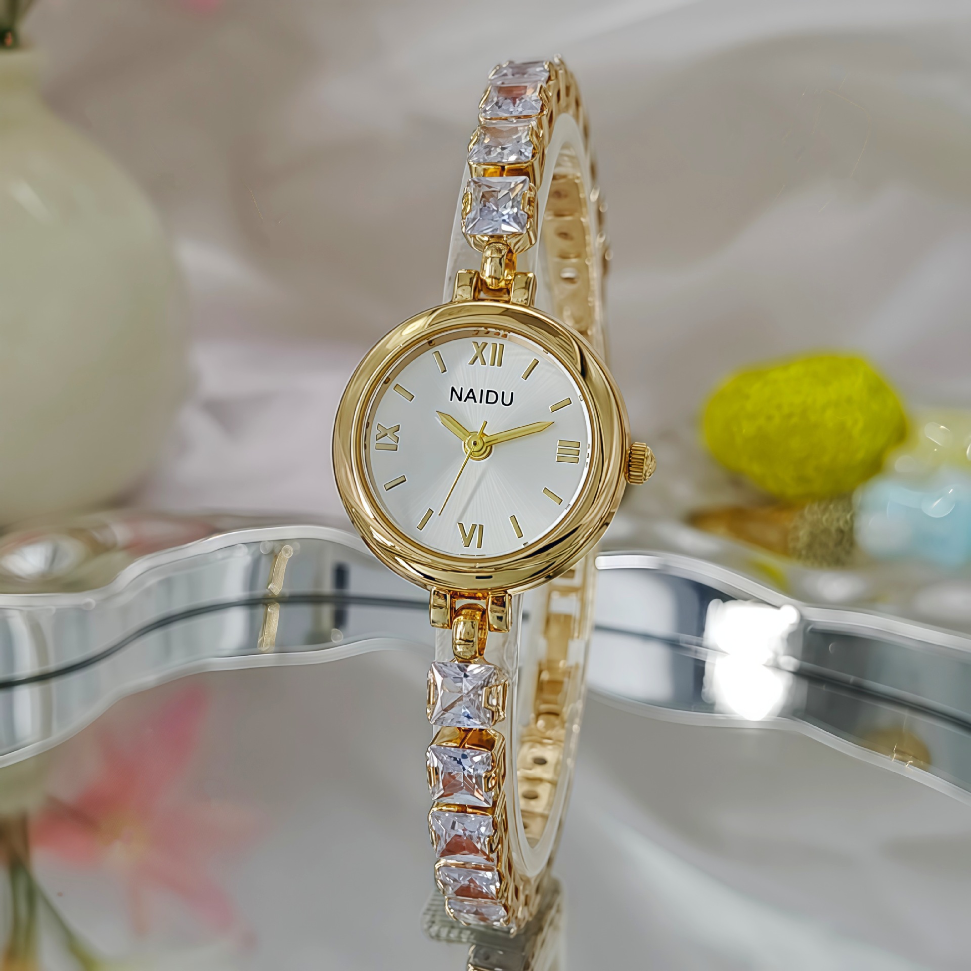 Luxury Watch Levels - Neue modische, mit Diamanten besetzte Armbanduhr