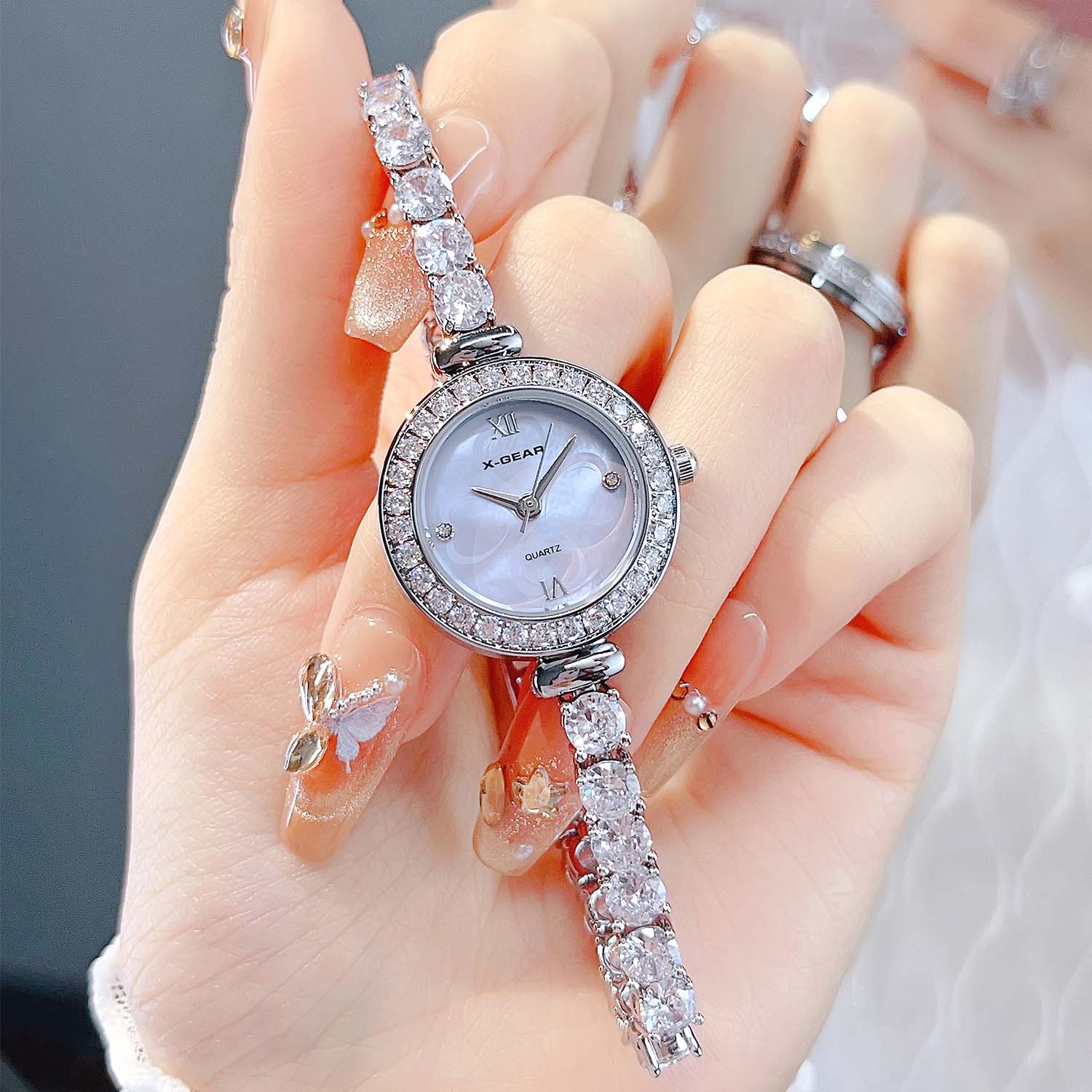 Luxury X I Watch - X-GEAR Fashion Zircon Diamond Damenuhr –