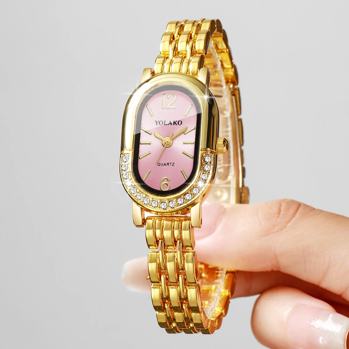 Luxuriöse Strass-Damen-Quarzuh – Luxury Watch Storage Bewertung und Preis