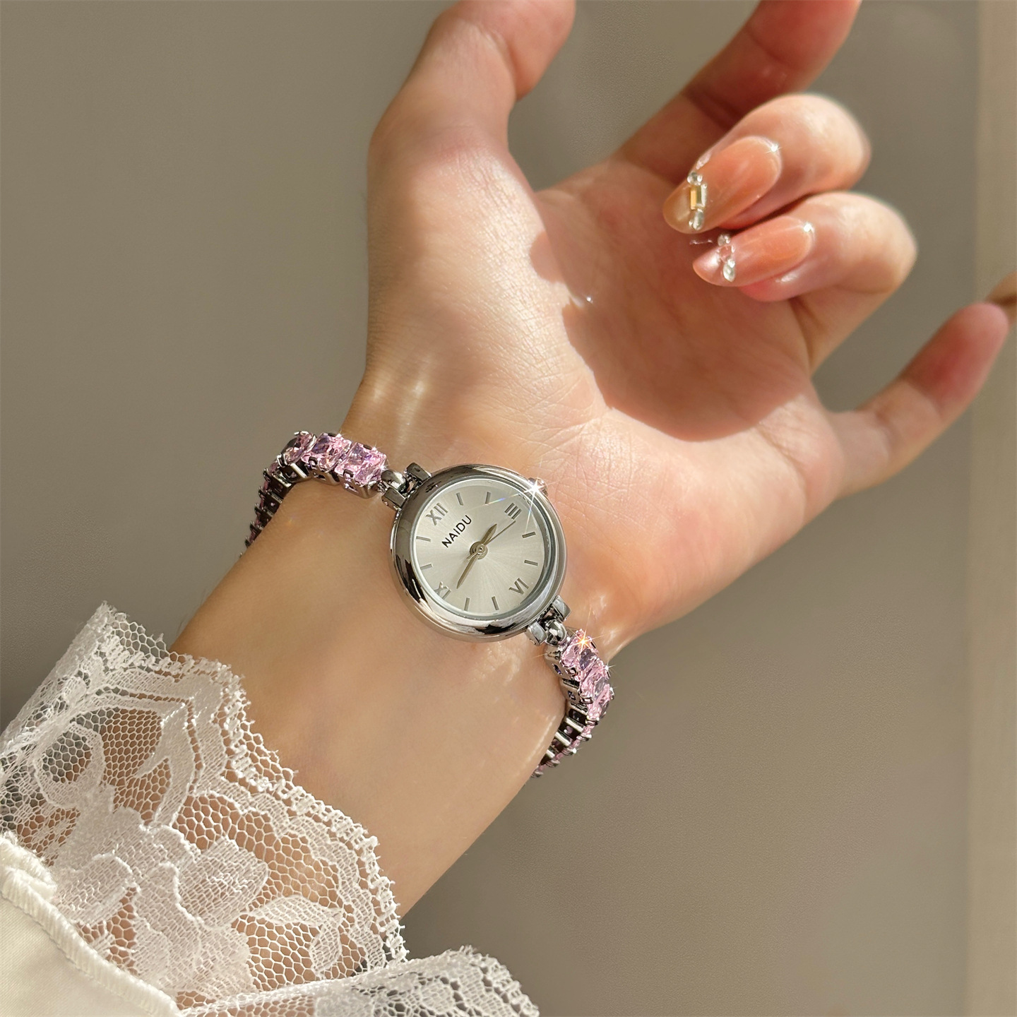 Neue modische, mit Diamanten b – Luxury Watch Levels Bewertung und Preis